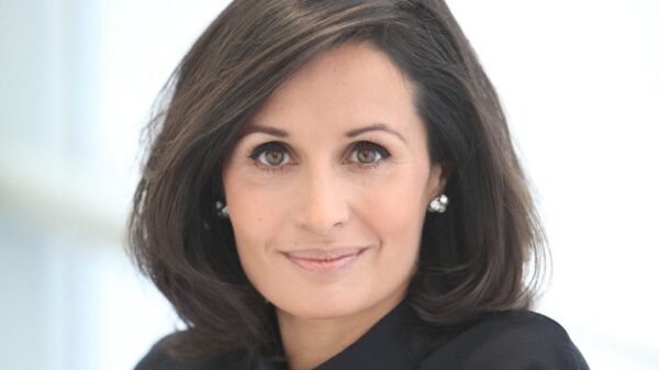 Nina Hossain Light 2014 e1558693873323 scaled