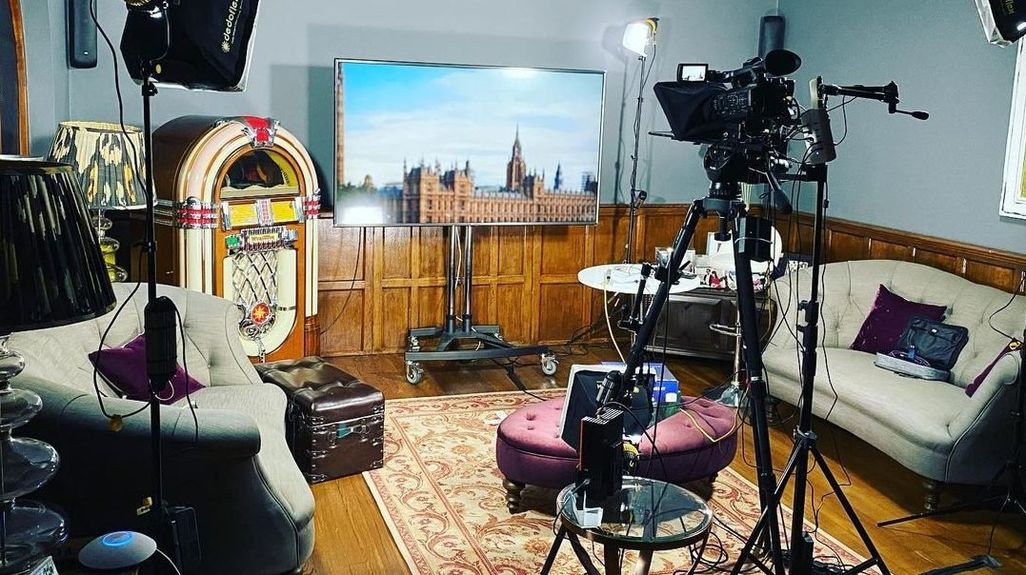 Kay Burleys Home Setup e