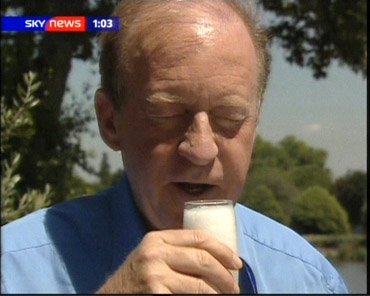 Bob Friend Awarded MBE 